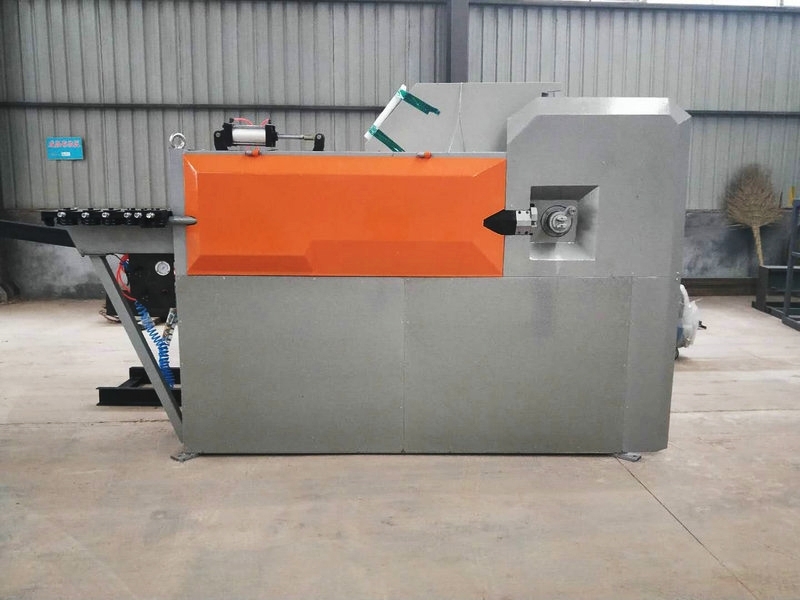 數控鋼筋彎箍機是怎么來操作的